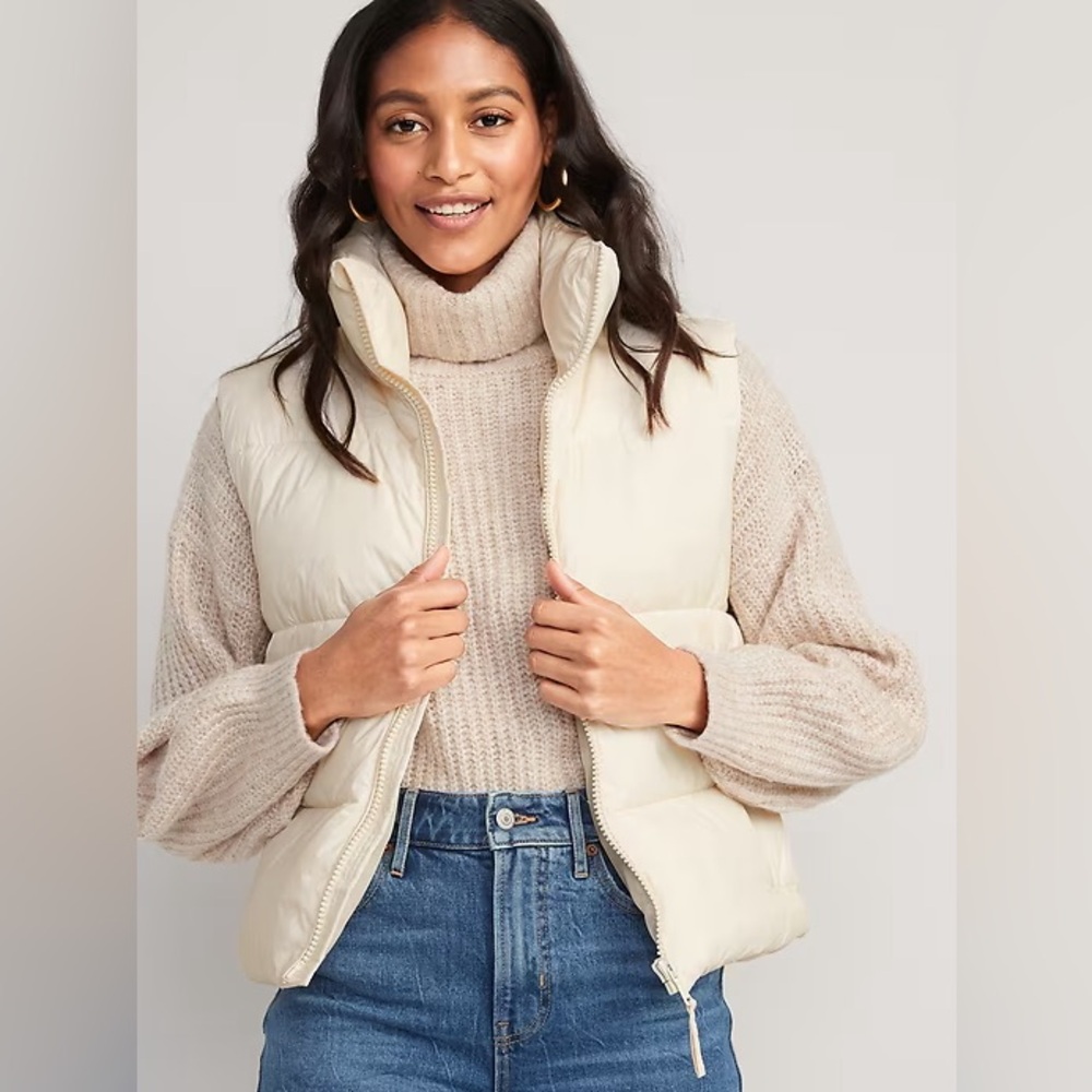Old Navy Cream Puffer Jacket Cozy and Stylish